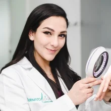 Foto de Dr. Diana Selene Varela Pedraza, Dermatología en Aguascalientes