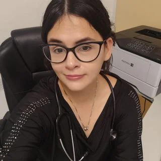 Foto de Dr. Salyme Paz Manifacio, Medicina Interna en Aguascalientes