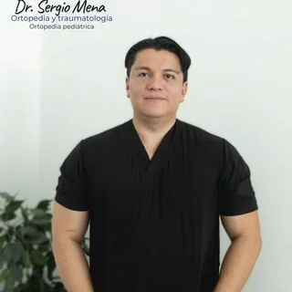 Foto de Dr. Sergio Ezequiel Mena, Ortopedia y Traumatología en Aguascalientes