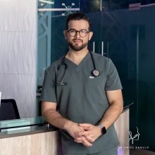 Foto de Dr. Ariel Angulo, Otorrinolaringología en Tijuana