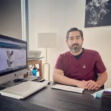 Foto de Dr. Juan Pablo Flores Pinzon, Ortopedia y Traumatología en Tijuana