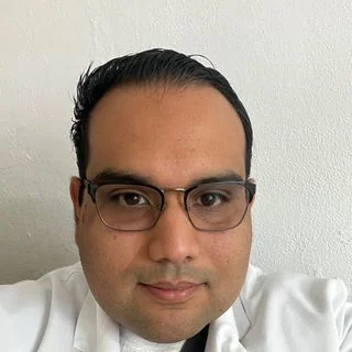 Foto de Dr. Julio Cesar Valadez Vidarte, Pediatría en Tijuana