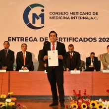 Foto de Dr. Abraham Cazares Sandoval, Medicina Interna en Ciudad de México