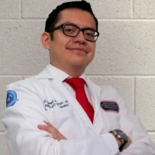 Foto de Dr. Abraham Saldaña García, Ortopedia y Traumatología en Ciudad de México
