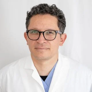 Foto de Dr. Amaury Cañate Pasquel, Ortopedia y Traumatología en Ciudad de México