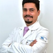Foto de Dr. Eduardo Alberto Caballero Quirarte, Ortopedia y Traumatología en Juárez