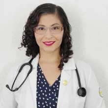 Foto de Dr. Esmeralda Godoy de Dahbura, Otorrinolaringología en Ciudad de México