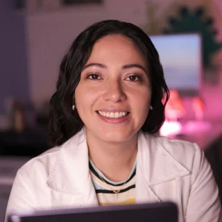 Foto de Dr. Fátima del Rosario Molina Carrasco, Otorrinolaringología en Ciudad de México