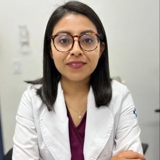 Foto de Dr. Karen Victoria González Puebla, Nefrología en Ciudad de México