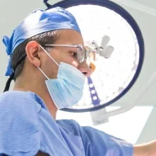 Foto de Dr. Luis Bernal 2, Neurocirugía en Ciudad de México