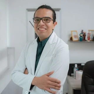 Foto de Dr. Omar Rodolfo Sánchez Balpuesta, Pediatría en Ciudad de México