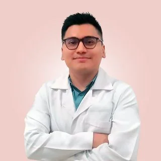 Foto de Dr. Ozmar Alvarez Ballona, Pediatría en Ciudad de México