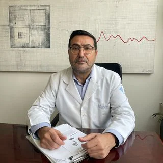 Foto de Dr. Rosendo Ayala Gonzalez, Cirugía Plástica y Reconstructiva en Ciudad de México