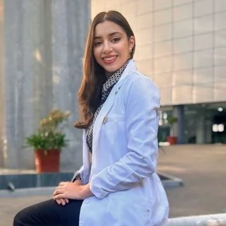 Foto de Dr. Valeria Yanez Salguero, Nefrología en Ciudad de México