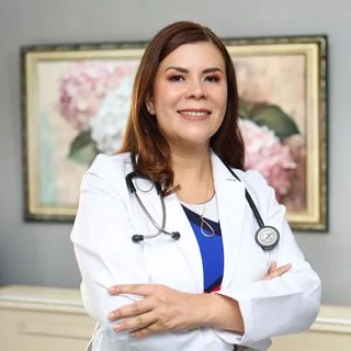 Foto de Dr. Yazmín Aide Hernández Moreno, Otorrinolaringología en Ciudad de México