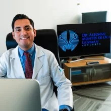 Foto de Dr. Alfonso Montes de Oca Guzmán, Urología en Tuxtla Gutiérrez