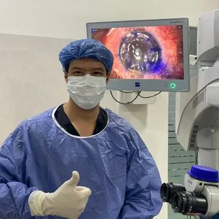 Foto de Dr. Erick Eduardo Mena Linares, Oftalmología en Tuxtla Gutiérrez