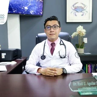 Foto de Dr. Raúl Uvaldo Aguilar Moreno, Gastroenterología en Tuxtla Gutiérrez