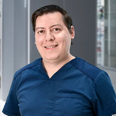 Foto de Dr. Abraham Misael Tolentino De la Mora, Neumología en Juárez