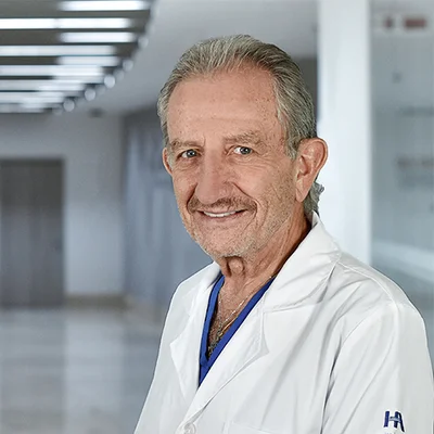 Foto de Dr. Alberto Kably Ambe, Ginecología y Obstetricia en Juárez