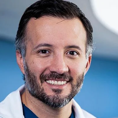 Foto de Dr. Alfonso Pérez Bañuelos, Oncología Médica, Pediatría en Juárez