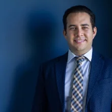 Foto de Dr. Armando Monroy Faudoa, Ginecología y Obstetricia en Chihuahua