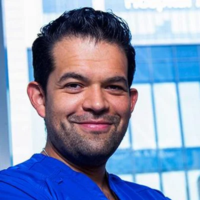 Foto de Dr. Arturo García Mora, Urología en Juárez