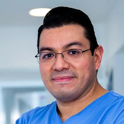 Foto de Dr. Carlos Enrique Méndez Landa, Nefrología en Juárez