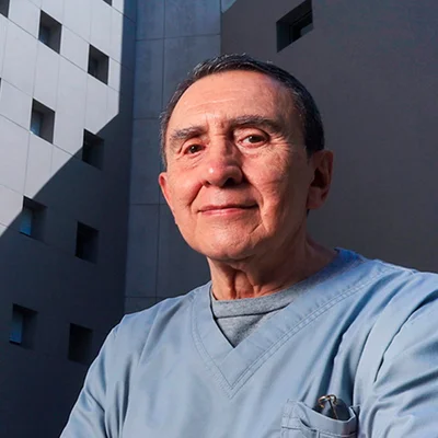 Foto de Dr. Cuauhtémoc Atanasio Vázquez Chávez, Endocrinología en Juárez
