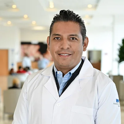 Foto de Dr. Edgardo Aaron Bermea Pérez, Cirugía General, Oncología Médica en Juárez
