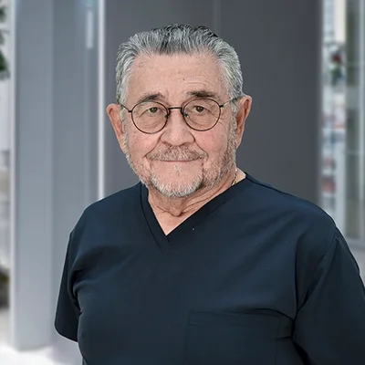 Foto de Dr. Eduardo Gerardo Carriedo Rico, Ortopedia y Traumatología en Juárez