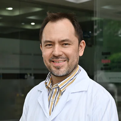 Foto de Dr. Fernando Javier Pérez Albores, Oftalmología en Juárez