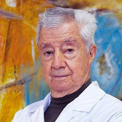 Foto de Dr. Héctor Gilberto Ramírez Ojeda, Otorrinolaringología en Juárez