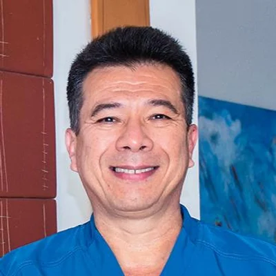 Foto de Dr. Humberto Garelli Ortíz, Otorrinolaringología en Juárez