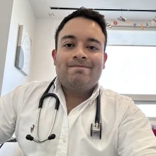 Foto de Dr. Jesús A. Vázquez Mena, Pediatría en Chihuahua