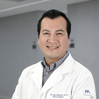 Foto de Dr. José Iván Juárez Ramírez, Neumología en Juárez