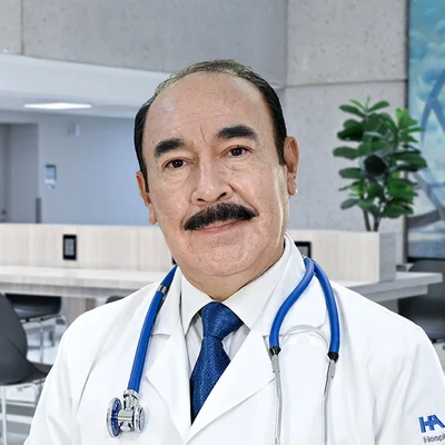 Foto de Dr. Julián Pompeyo Suárez Suárez, Neumología en Juárez
