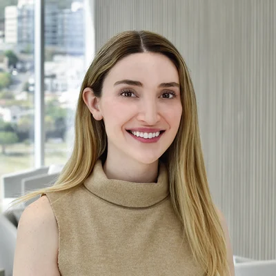 Foto de Dr. Lucía Teresa Fernández, Dermatología en Juárez