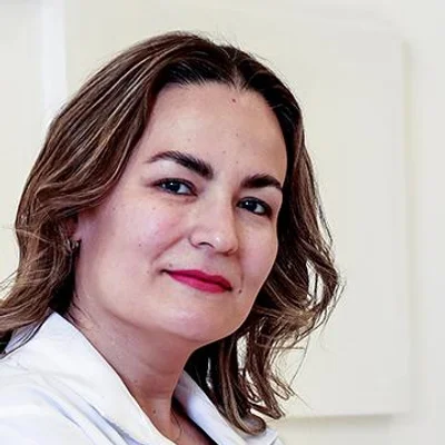 Foto de Dr. María Nayví España Gómez, Cirugía General en Juárez