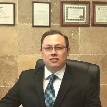 Foto de Dr. Octavio Carmona Maynez, Ortopedia y Traumatología en Chihuahua