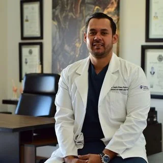 Foto de Dr. Ramon Alonso Prieto Baeza, Ortopedia y Traumatología en Chihuahua