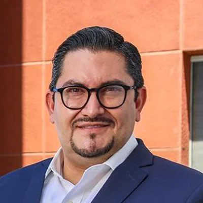 Foto de Dr. Rodrigo López Falcony, Urología en Juárez