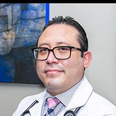 Foto de Dr. Salvador Amadeo Fuentes Alexandro, Geriatría en Juárez