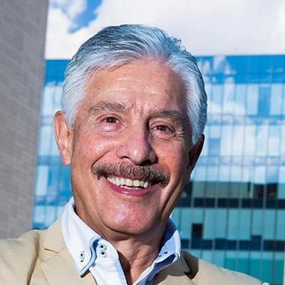 Foto de Dr. Victor Manuel Reynoso y Delgado, Otorrinolaringología en Ciudad de México