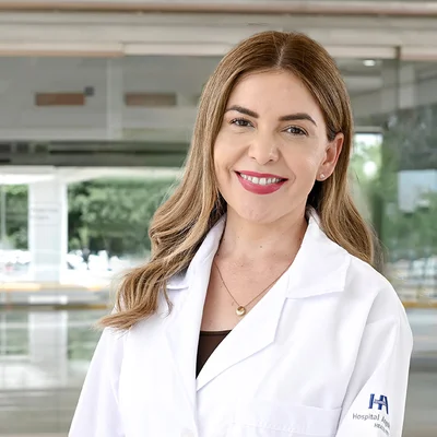 Foto de Dr. Yeny Pescador Martínez, Nefrología en Juárez