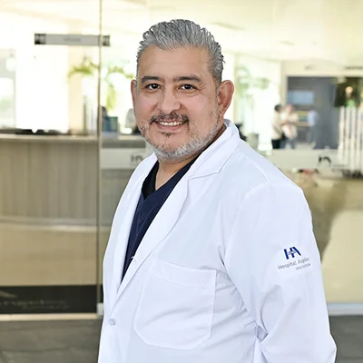 Foto de Dr. Carlos Martínez Arroyo, Urología en Ciudad de México