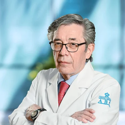 Foto de Dr. Cesar Oscar Decanini Teran, Cirugía General, Coloproctología en Ciudad de México