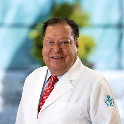 Foto de Dr. Elias Rescala Baca, Cirugía Oncológica en Ciudad de México