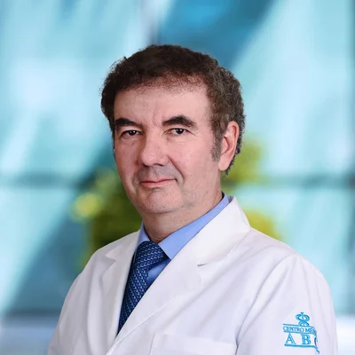 Foto de Dr. Jose Santiago Walter Somerville Caso, Dermatología en Ciudad de México