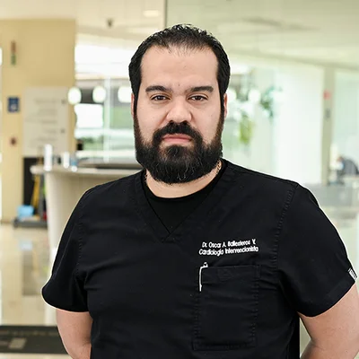 Foto de Dr. Óscar Alberto Ballesteros Vázquez, Cardiología en Ciudad de México